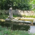 乔利塞布尔住宿加早餐旅馆 3* 蓬
