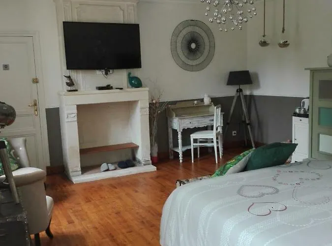 Jolysable Bed and breakfast 3*